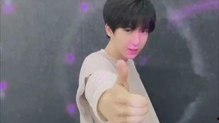 贺峻霖爆料何老师视频,揭秘幕后的惊人内幕  第3张